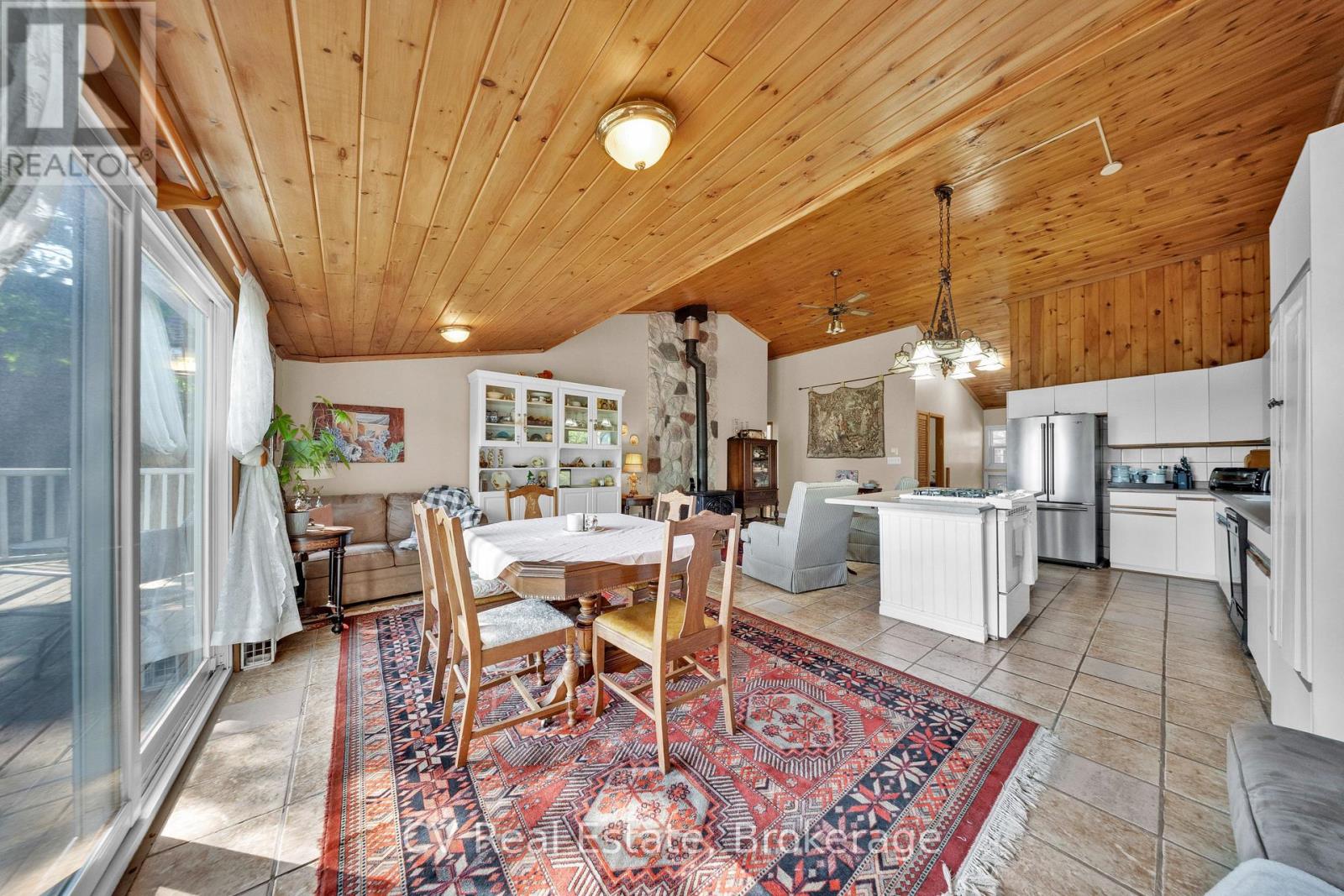 64 Wahnekewening Drive, Tiny, Ontario  L0L 2J0 - Photo 28 - S13788876