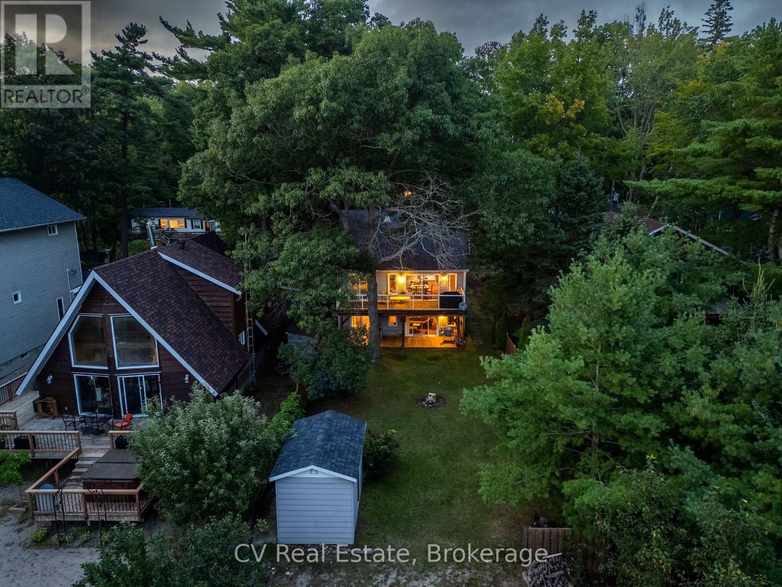 64 Wahnekewening Drive, Tiny, Ontario  L0L 2J0 - Photo 4 - S13788876