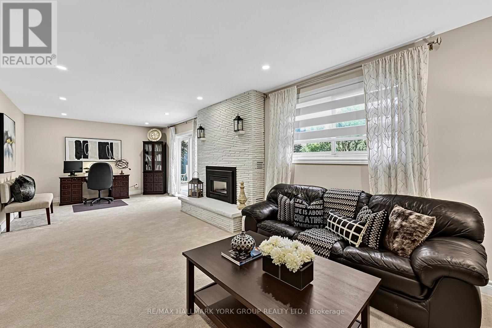 93 Julia Court, Newmarket, Ontario L3Y 4T7 - Photo 27 - N13788860