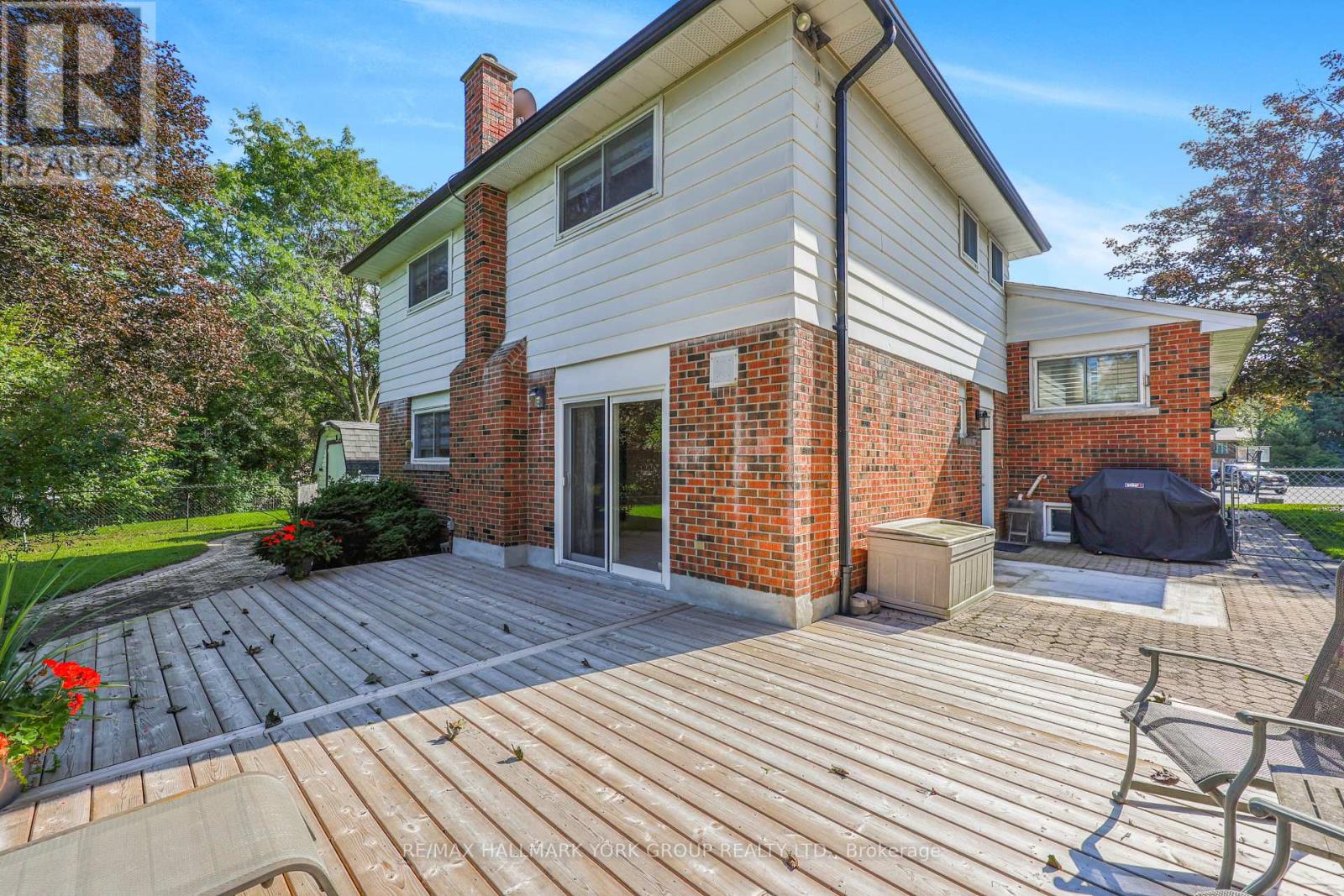 93 Julia Court, Newmarket, Ontario L3Y 4T7 - Photo 40 - N13788860
