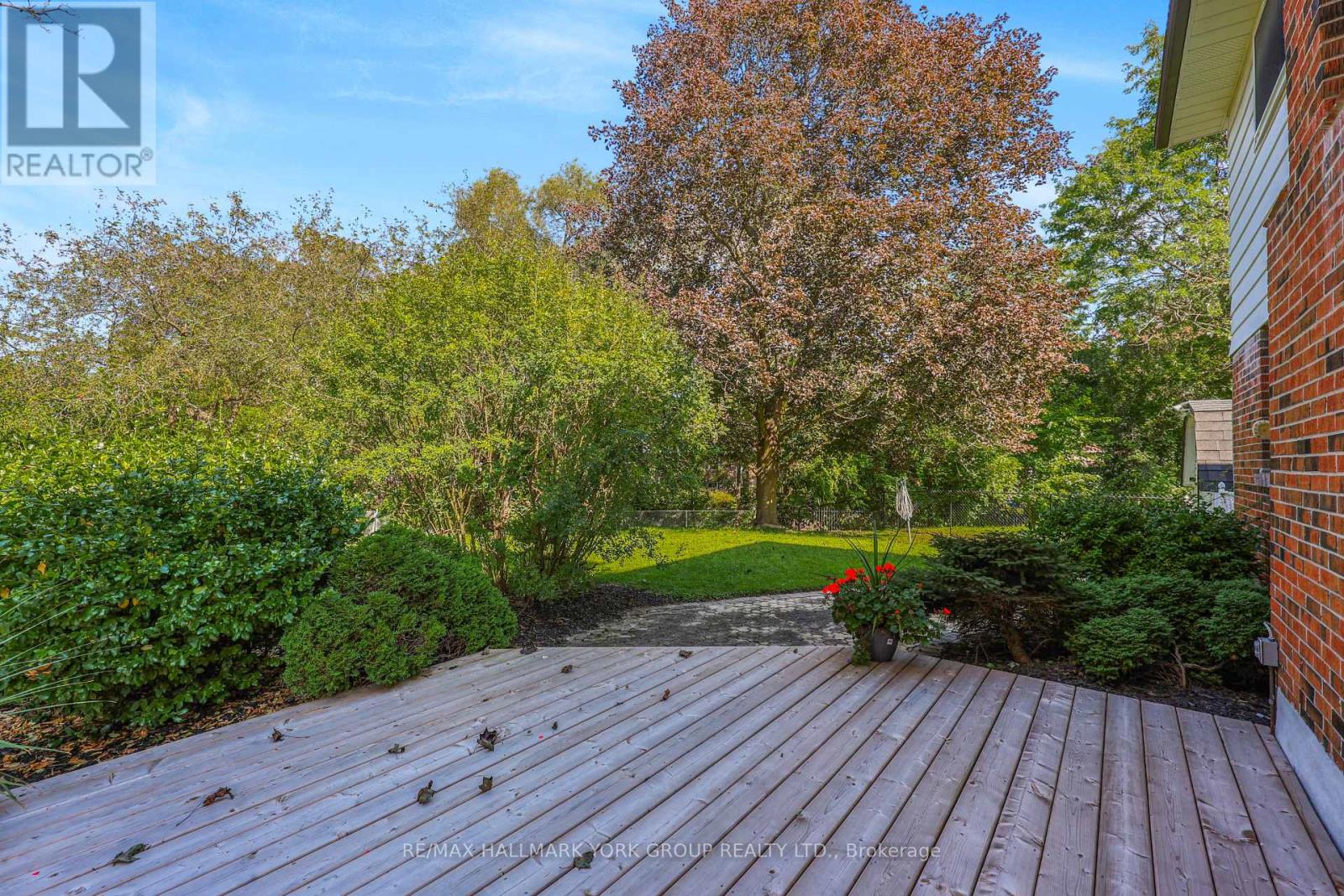 93 Julia Court, Newmarket, Ontario L3Y 4T7 - Photo 42 - N13788860