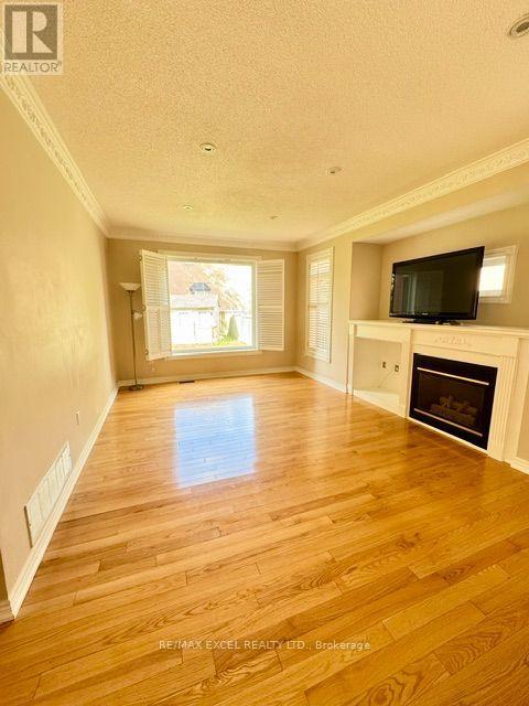 86 Macrill Road, Markham, Ontario  L6C 1W5 - Photo 6 - N13787560