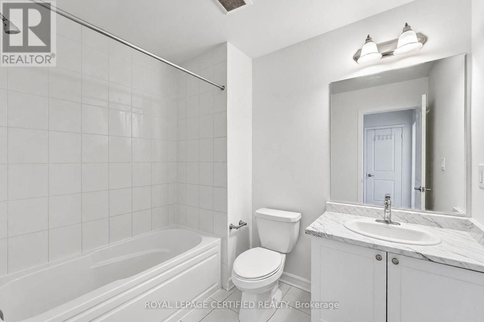 57 Keppel Circle, Brampton, Ontario  L7A 5K9 - Photo 17 - W13788852