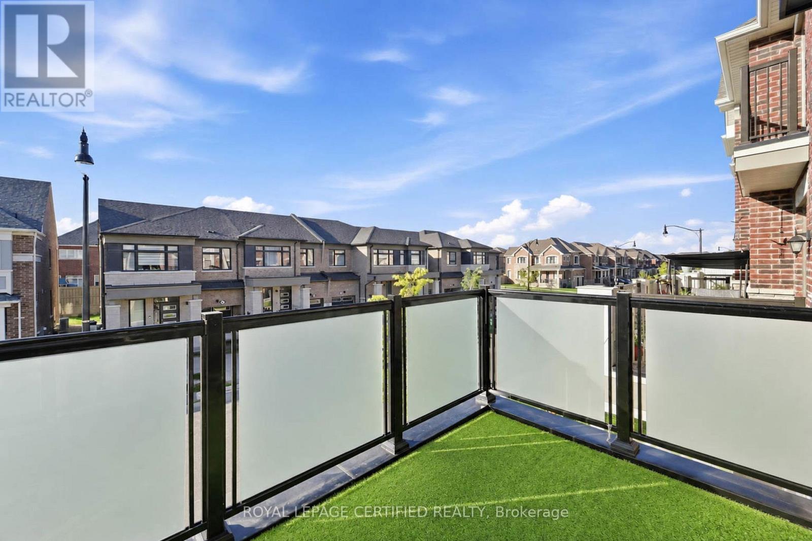 57 Keppel Circle, Brampton, Ontario  L7A 5K9 - Photo 19 - W13788852