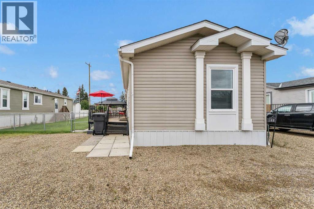344, 349 Railway Avenue, Duchess, Alberta  T0J 0Z0 - Photo 3 - A2345579