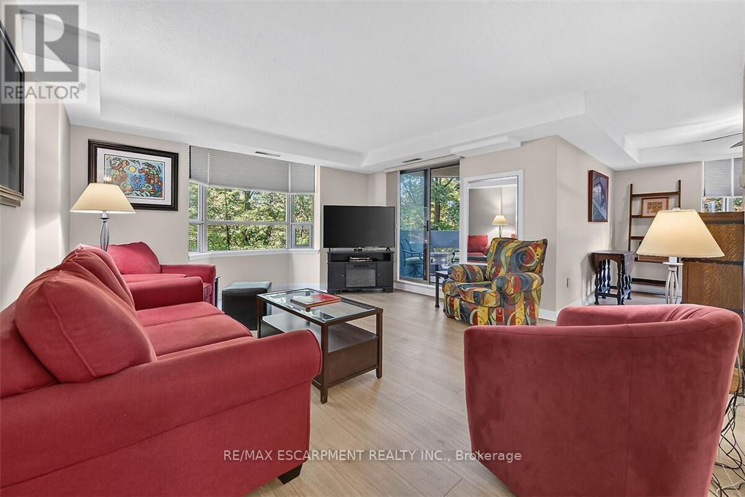 202 - 6 Village Green Boulevard, Hamilton, Ontario  L8G 5B7 - Photo 11 - X13788842