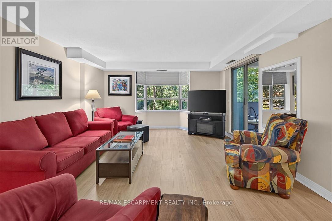 202 - 6 Village Green Boulevard, Hamilton, Ontario  L8G 5B7 - Photo 12 - X13788842