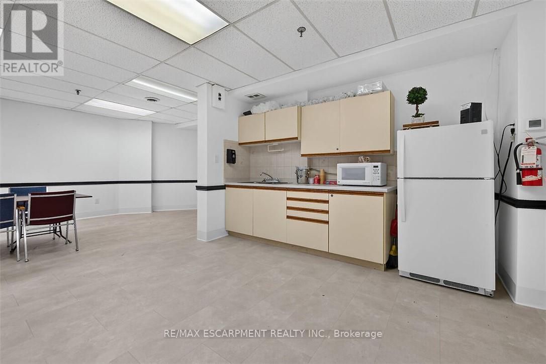 202 - 6 Village Green Boulevard, Hamilton, Ontario  L8G 5B7 - Photo 36 - X13788842