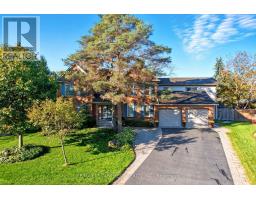 77 FLANDERS DRIVE, Hamilton, Ontario