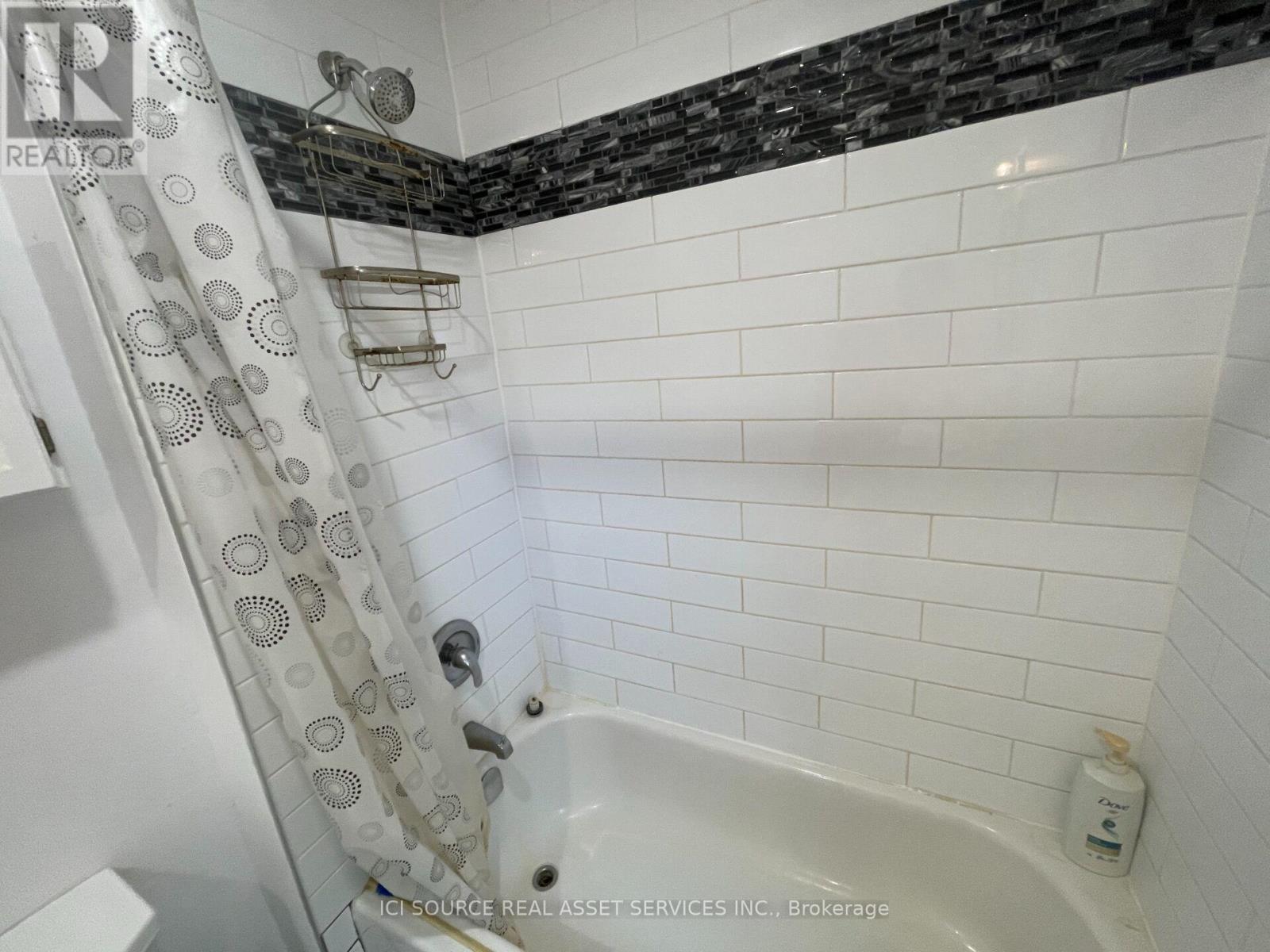 547 Montrave Avenue, Oshawa, Ontario  L1J 4S8 - Photo 12 - E12913014