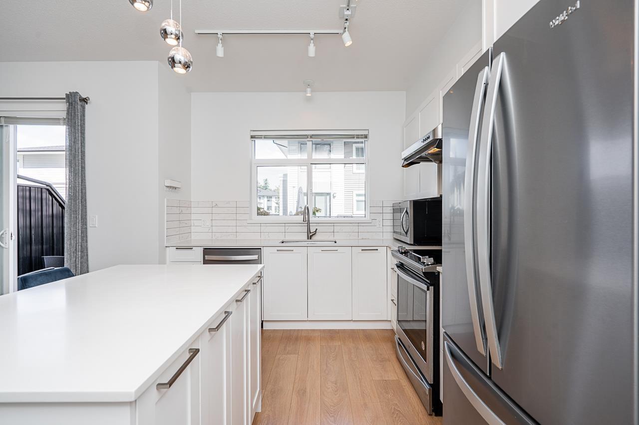 2004 18505 Laurensen Place, Surrey, British Columbia  V4N 6R7 - Photo 15 - R3166031