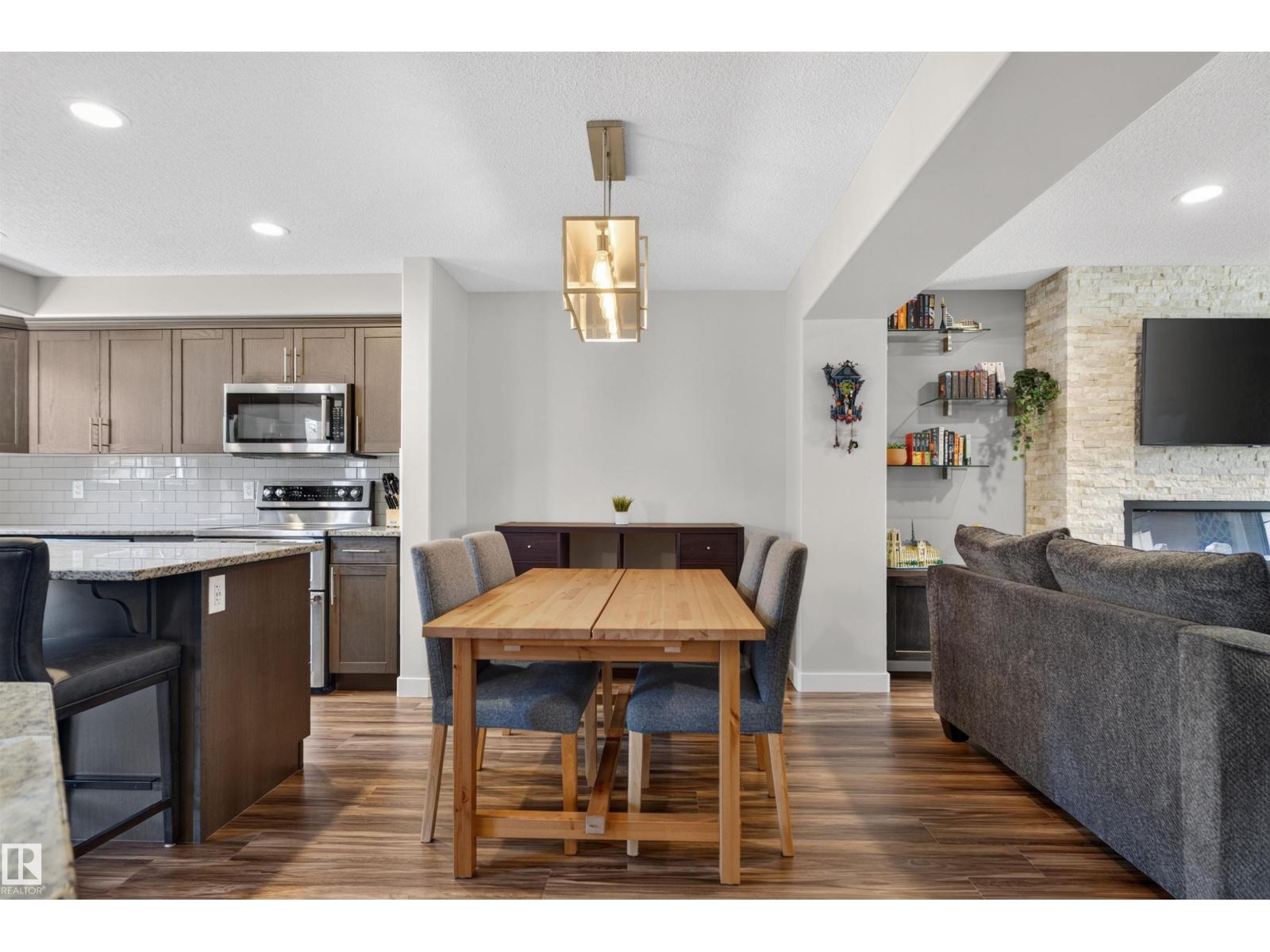 319 Desrochers Bv Sw, Edmonton, Alberta  T6W 3J1 - Photo 40 - E4508858