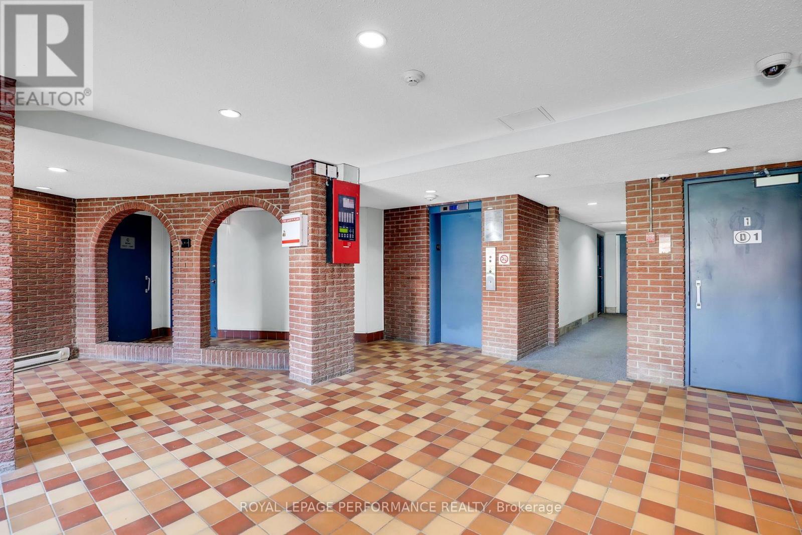 208c - 2044 Arrowsmith Drive, Ottawa, Ontario  K1J 7V8 - Photo 4 - X13788936