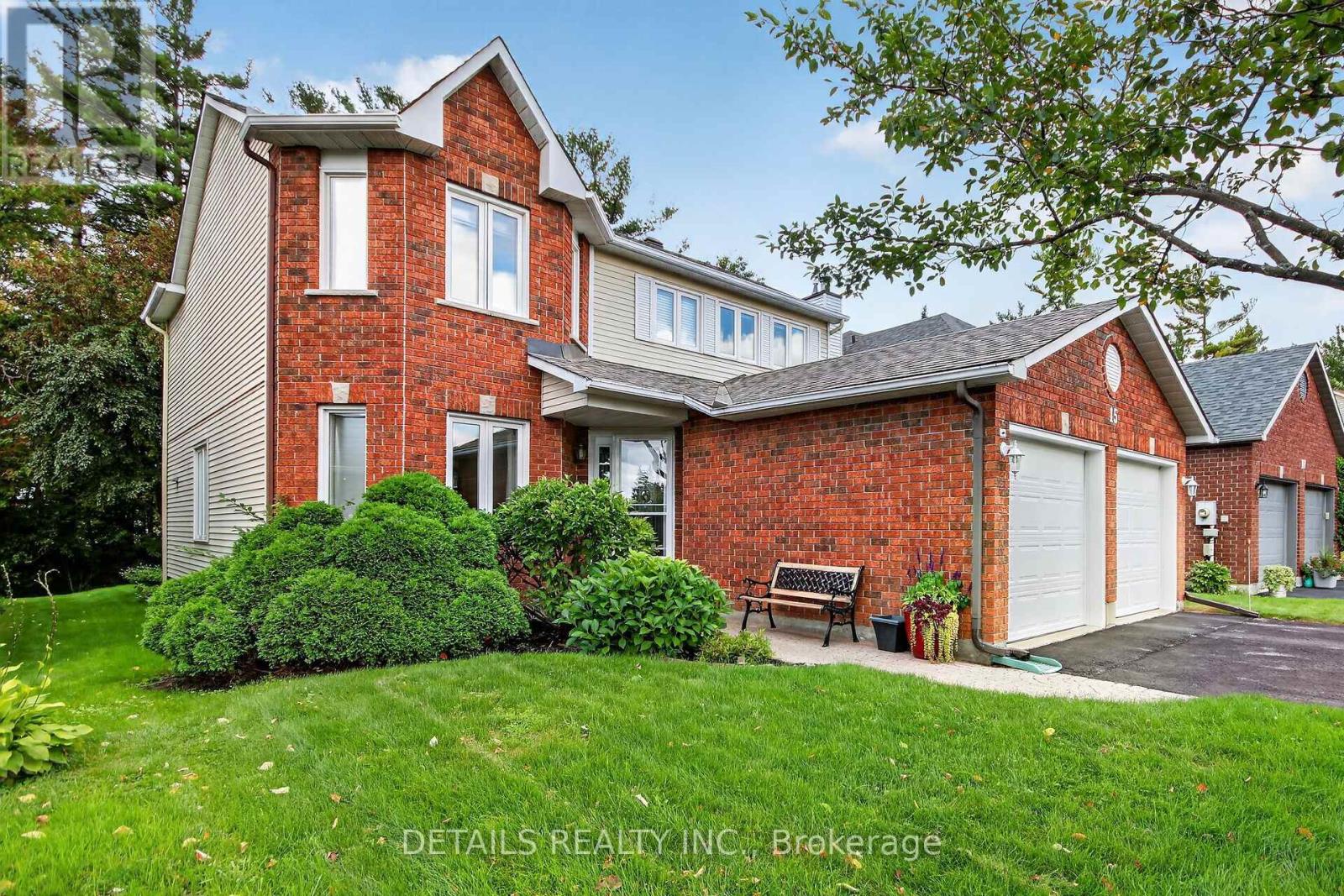 15 Conant Place S, Ottawa, Ontario  K2L 3Z8 - Photo 2 - X13788940