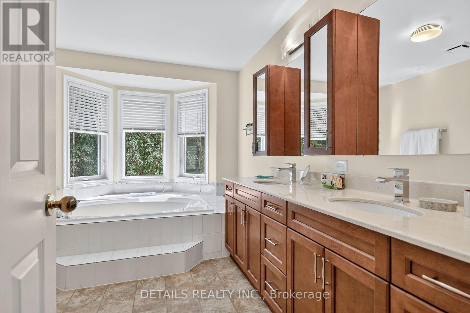 15 Conant Place S, Ottawa, Ontario  K2L 3Z8 - Photo 29 - X13788940