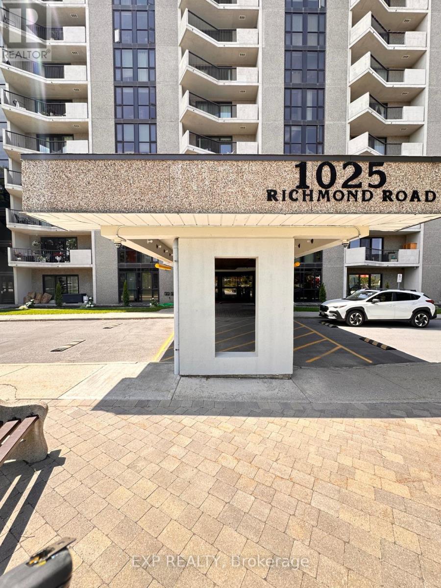 907 - 1025 Richmond Road, Ottawa, Ontario  K2B 8G8 - Photo 4 - X13788942