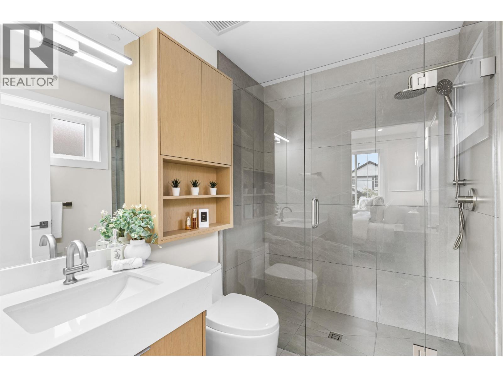2 2211 Mannering Avenue, Vancouver, British Columbia  V5N 3C5 - Photo 12 - R3166034