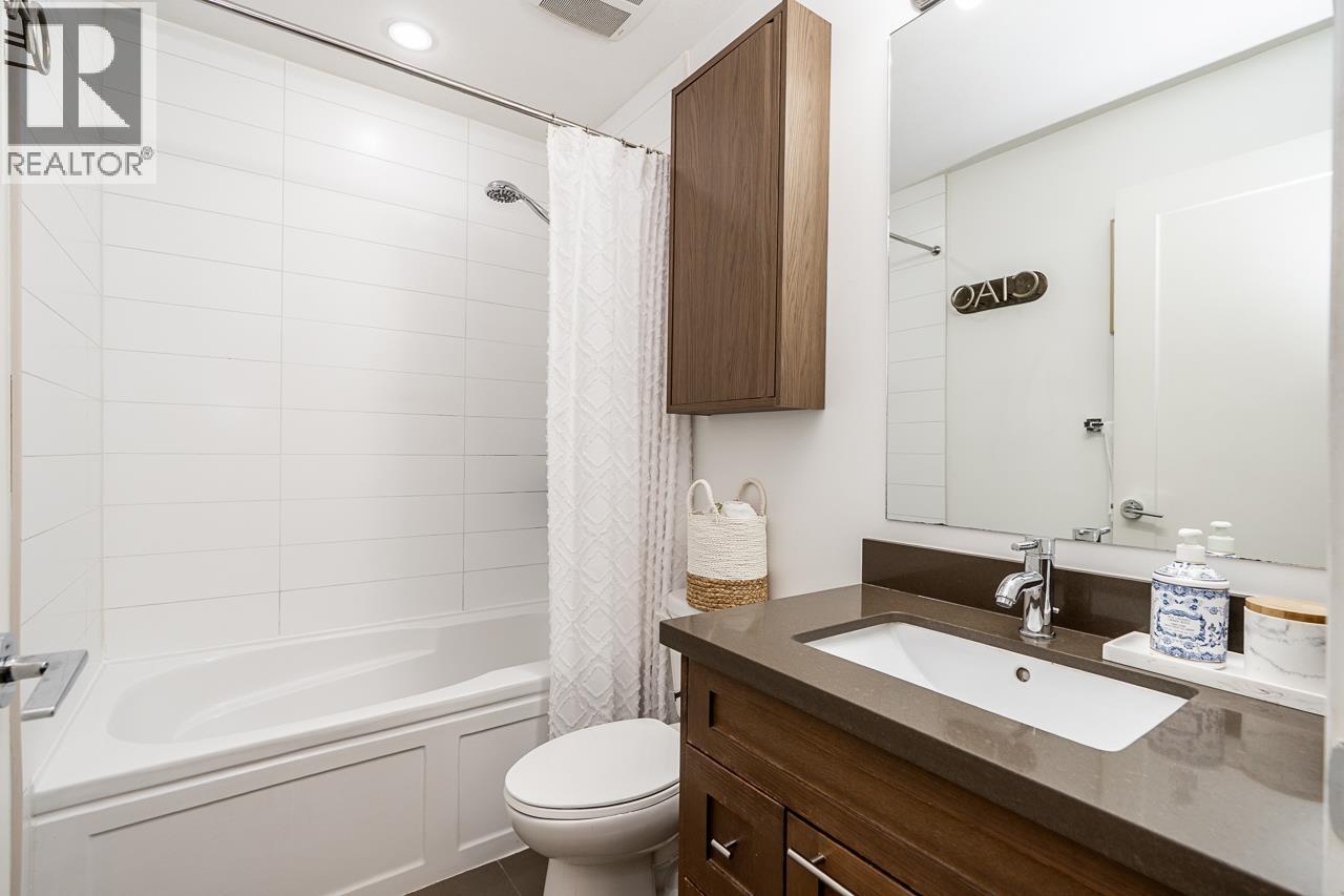 210 827 Roderick Avenue, Coquitlam, British Columbia  V3K 0E3 - Photo 18 - R3166089