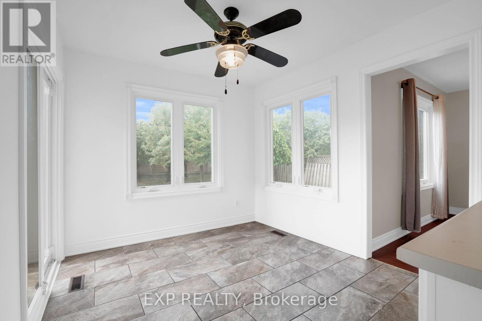 271 Murray Street, Brampton, Ontario  L6X 3S2 - Photo 10 - W13788928
