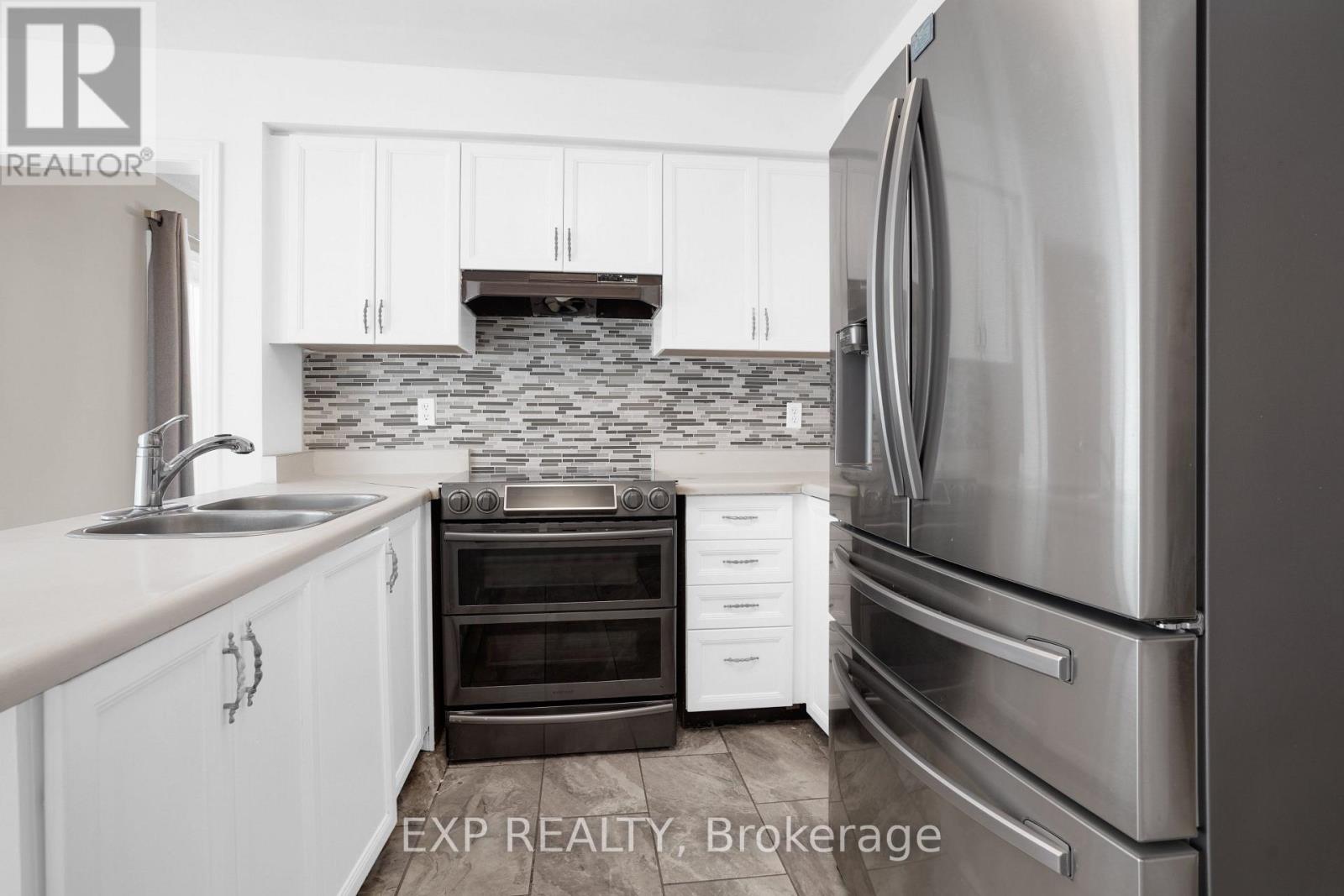 271 Murray Street, Brampton, Ontario  L6X 3S2 - Photo 8 - W13788928