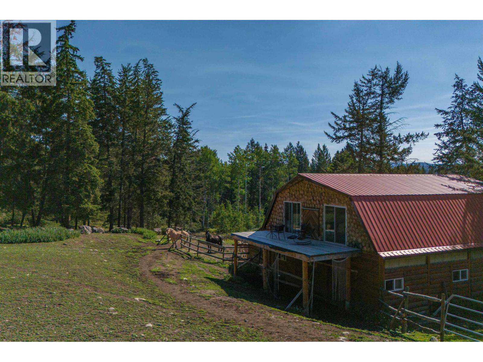 7471 Cariboo Chalet Road, Lone Butte, British Columbia  V0K 1X3 - Photo 6 - C8082039
