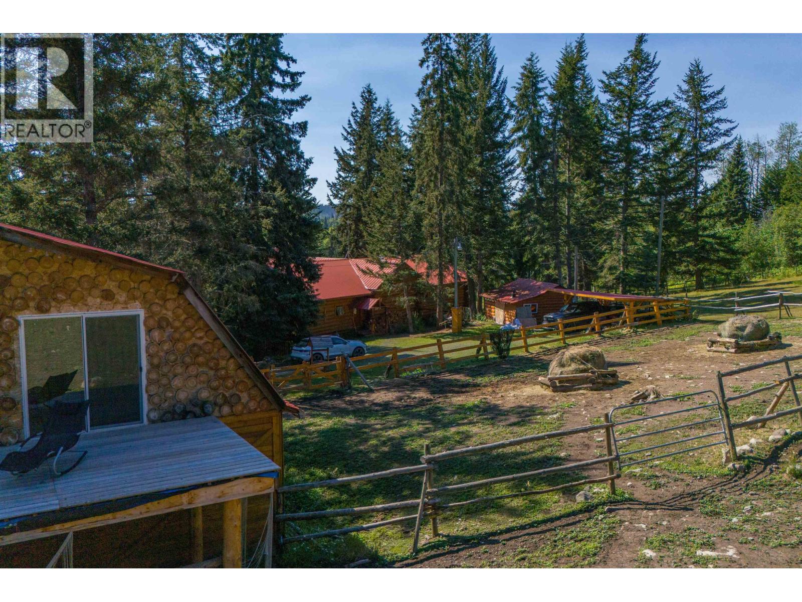 7471 Cariboo Chalet Road, Lone Butte, British Columbia  V0K 1X3 - Photo 33 - C8082039