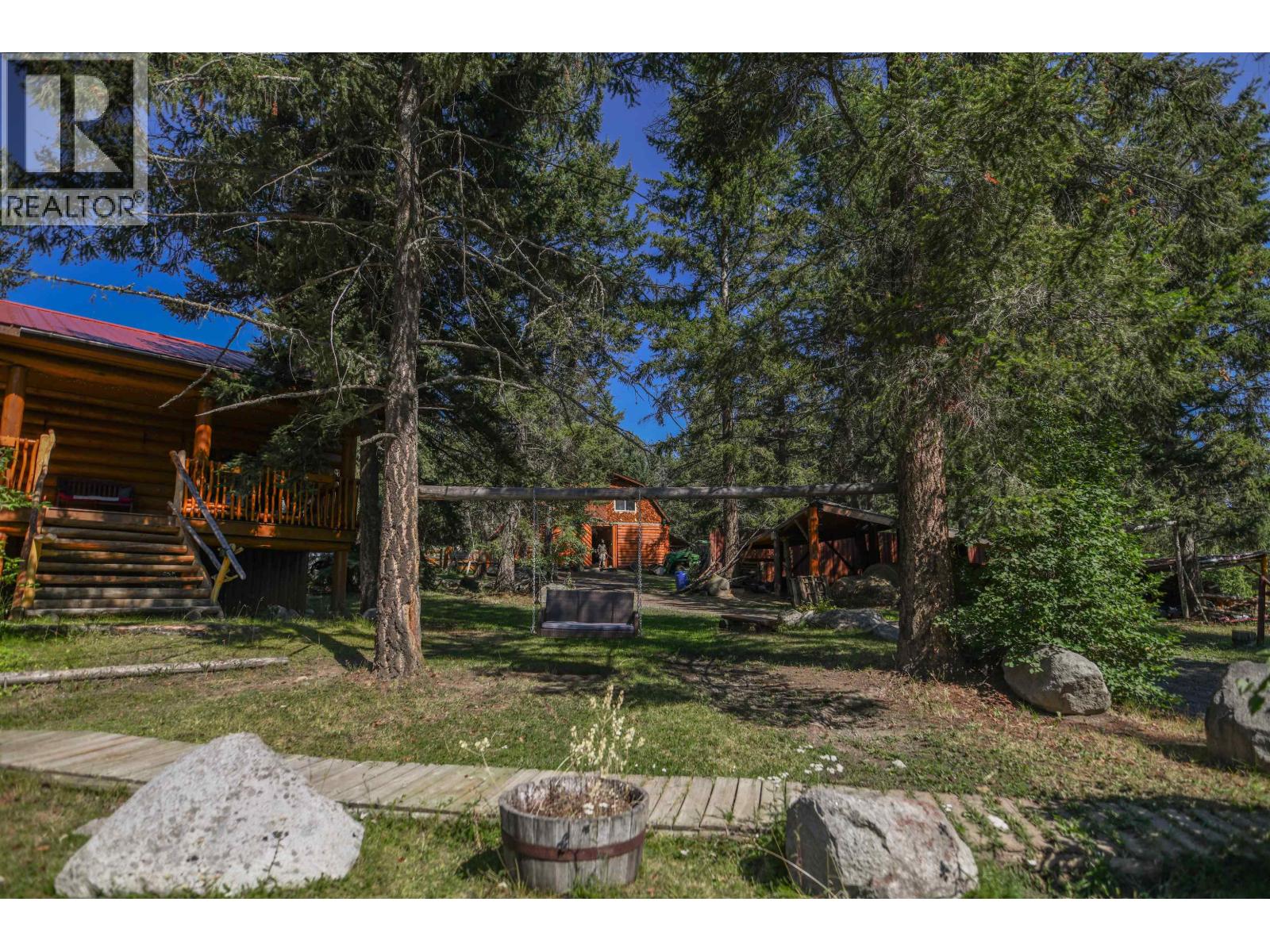 7471 Cariboo Chalet Road, Lone Butte, British Columbia  V0K 1X3 - Photo 13 - C8082039