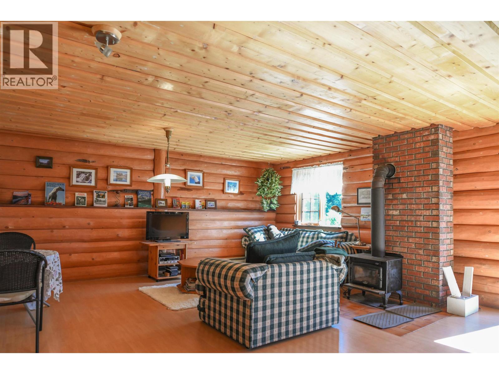 7471 Cariboo Chalet Road, Lone Butte, British Columbia  V0K 1X3 - Photo 27 - C8082039