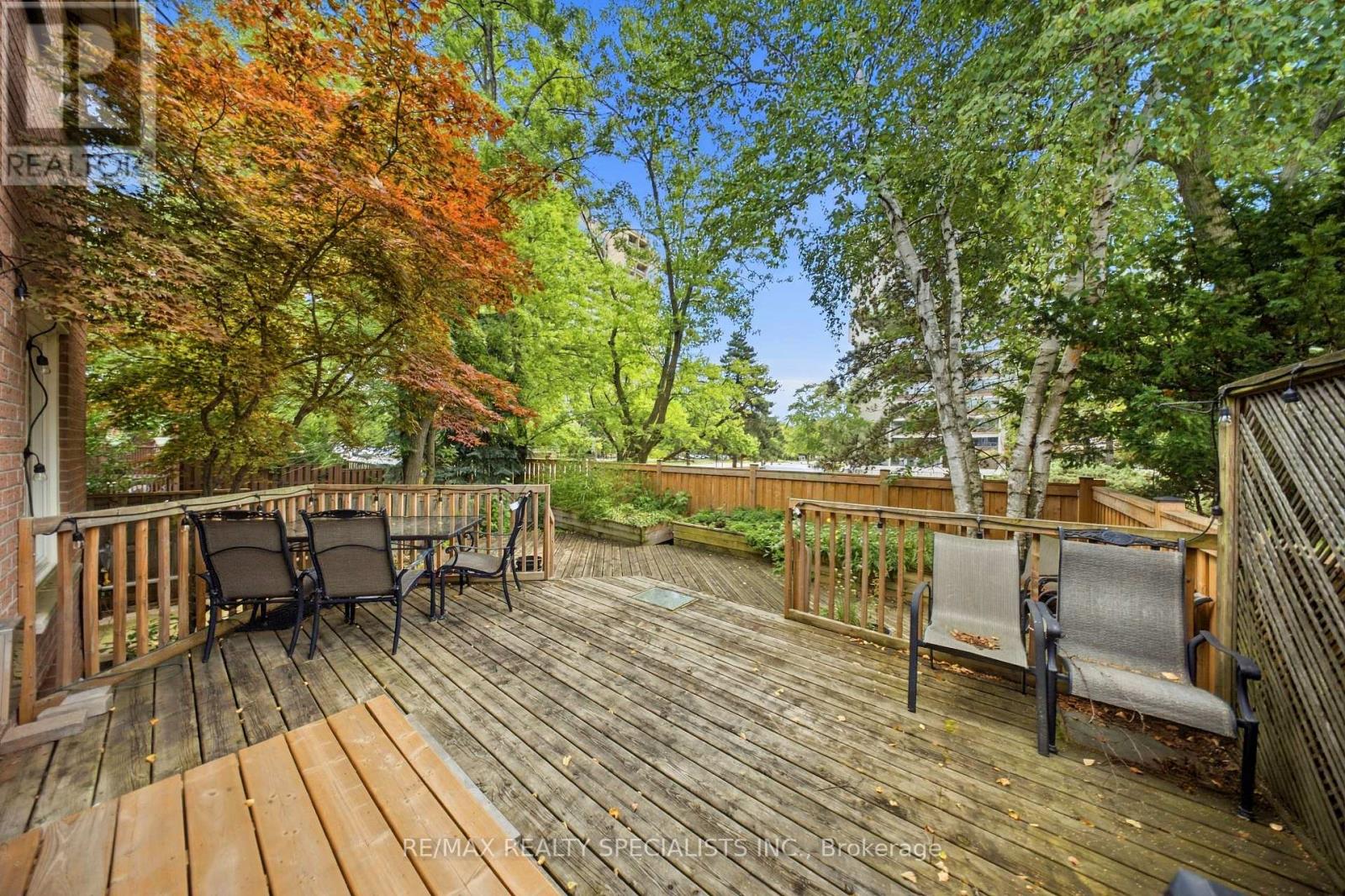 358 Erin Street, Oakville, Ontario  L6H 4P9 - Photo 33 - W13678108