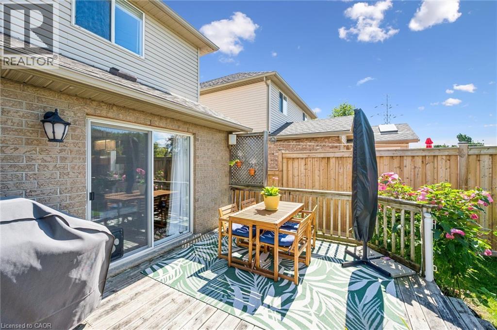 642 Interlaken Drive, Waterloo, Ontario  N2T 2Y5 - Photo 37 - 40863036