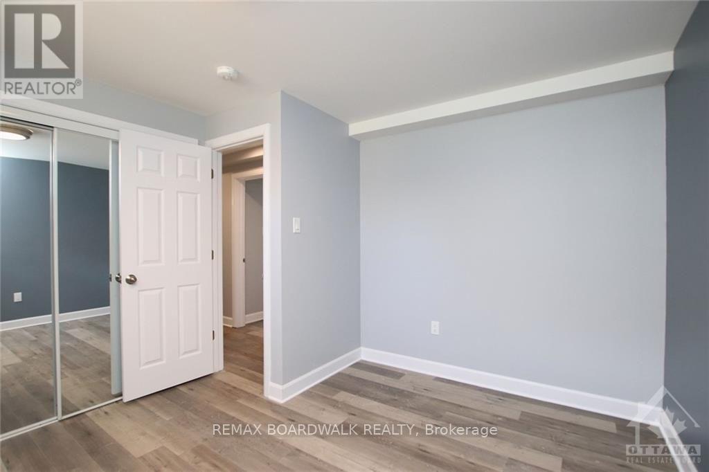 15b Dowdall Crescent, Ottawa, Ontario  K2S 1T9 - Photo 10 - X13788972