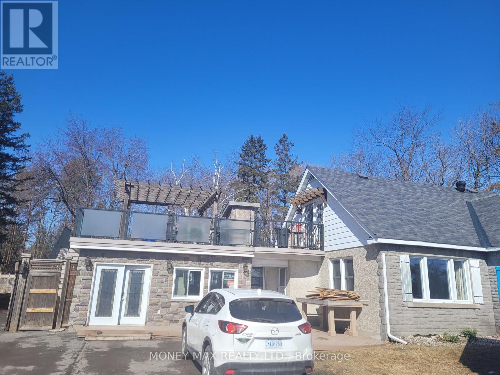 B - 2952 PRINCE OF WALES DRIVE, Ottawa, Ontario
