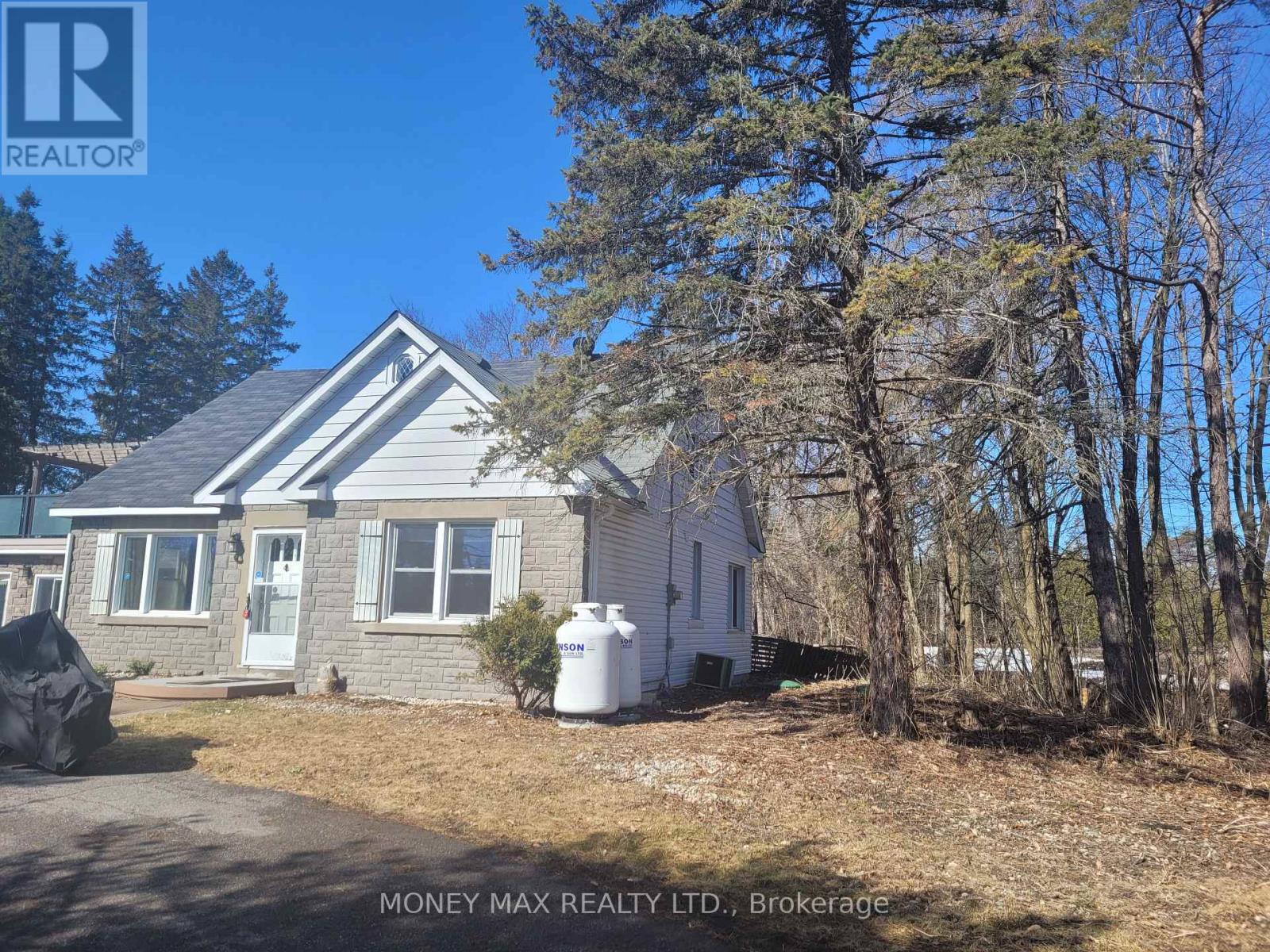 B - 2952 Prince Of Wales Drive, Ottawa, Ontario  K2E 0B2 - Photo 2 - X13788988
