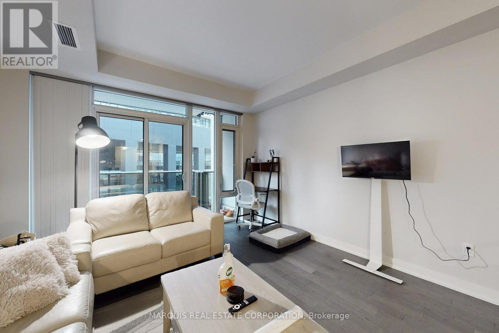 505b - 330 Richmond Street W, Toronto, Ontario M5V 0M4 - Photo 13 - C13789002