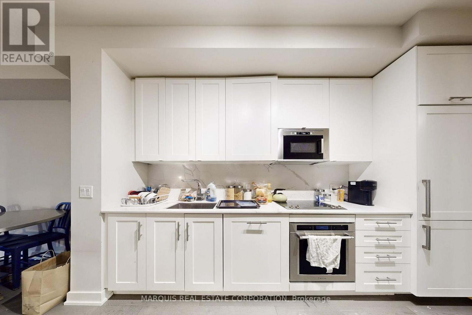 505b - 330 Richmond Street W, Toronto, Ontario M5V 0M4 - Photo 22 - C13789002
