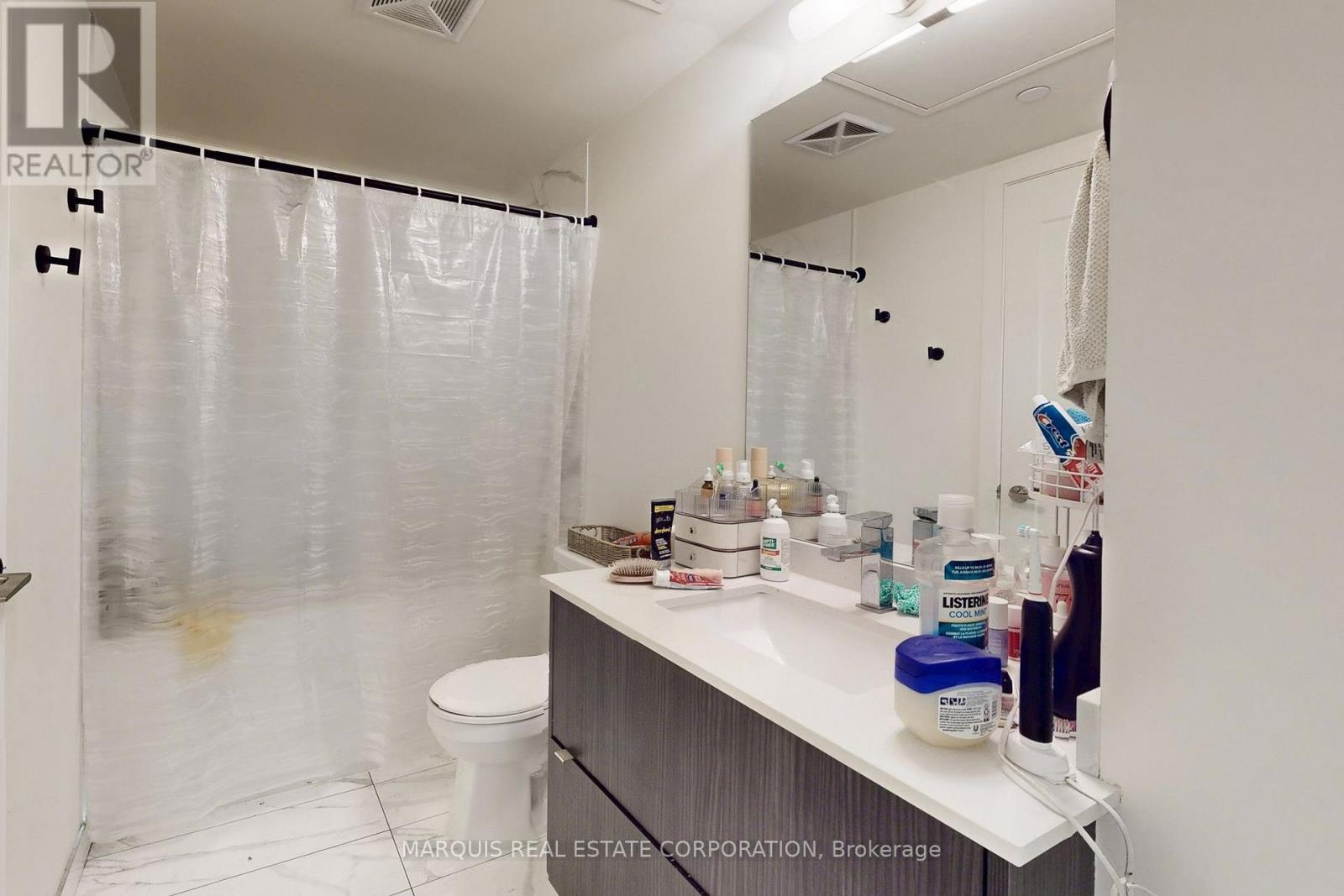 505b - 330 Richmond Street W, Toronto, Ontario M5V 0M4 - Photo 24 - C13789002