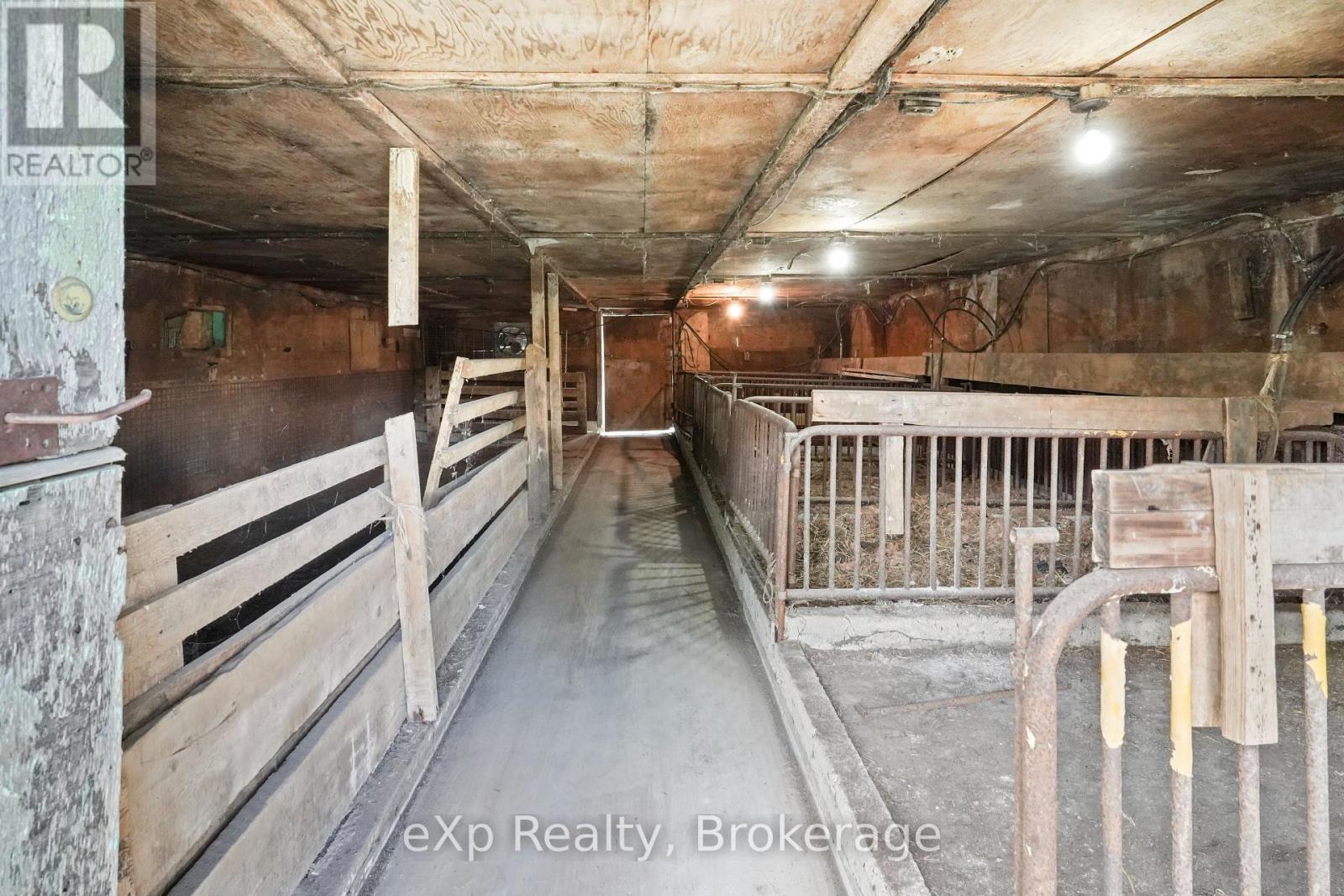 81827 Baseline Road, Central Huron, Ontario  N0M 2H0 - Photo 43 - X13788966