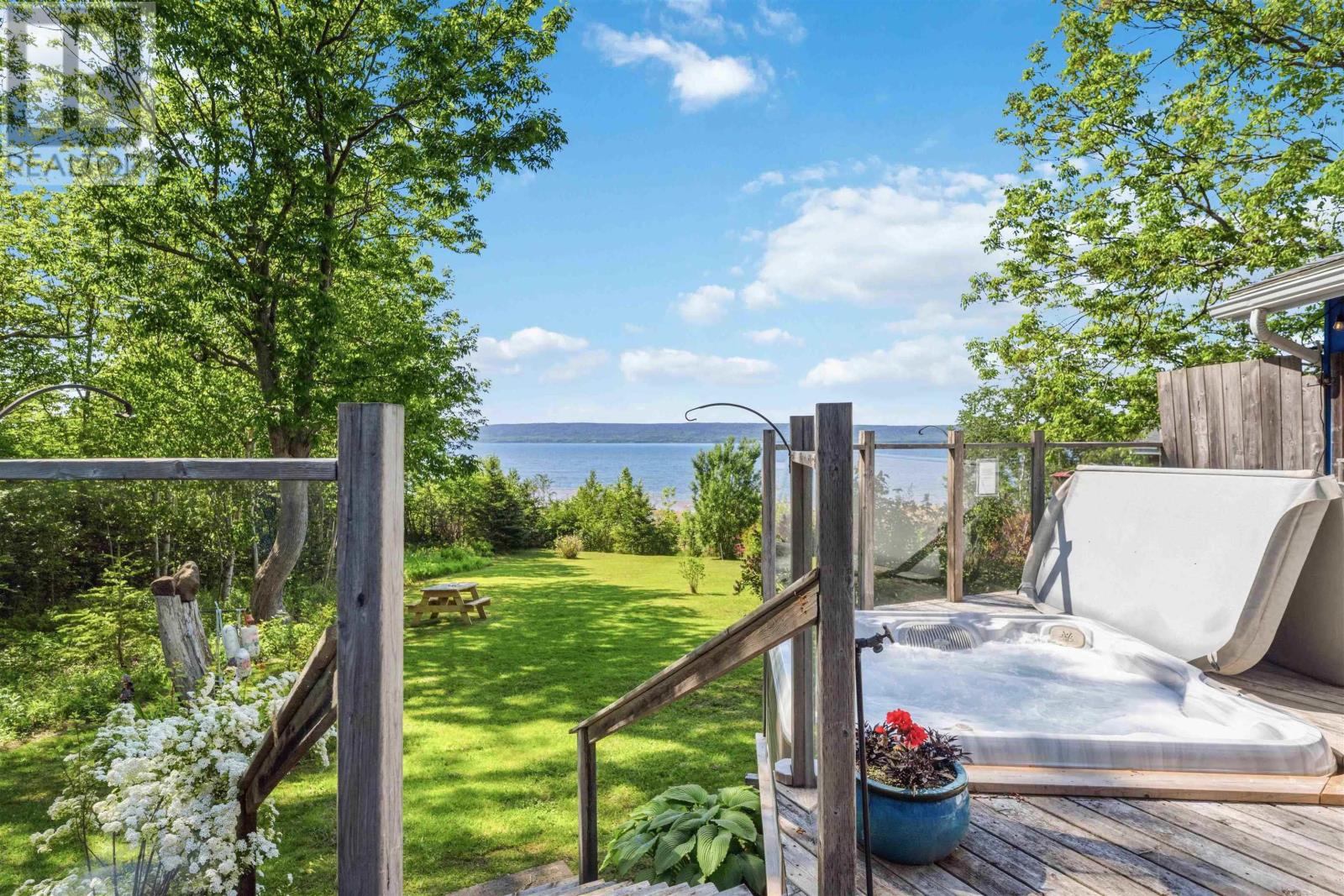 68 Shore Drive, Deep Brook, Nova Scotia  B0S 1J0 - Photo 11 - 202614550