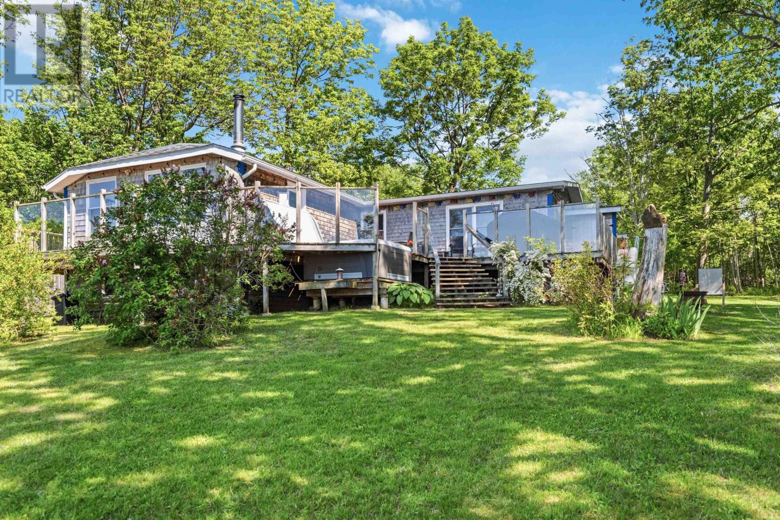 68 Shore Drive, Deep Brook, Nova Scotia  B0S 1J0 - Photo 7 - 202614550