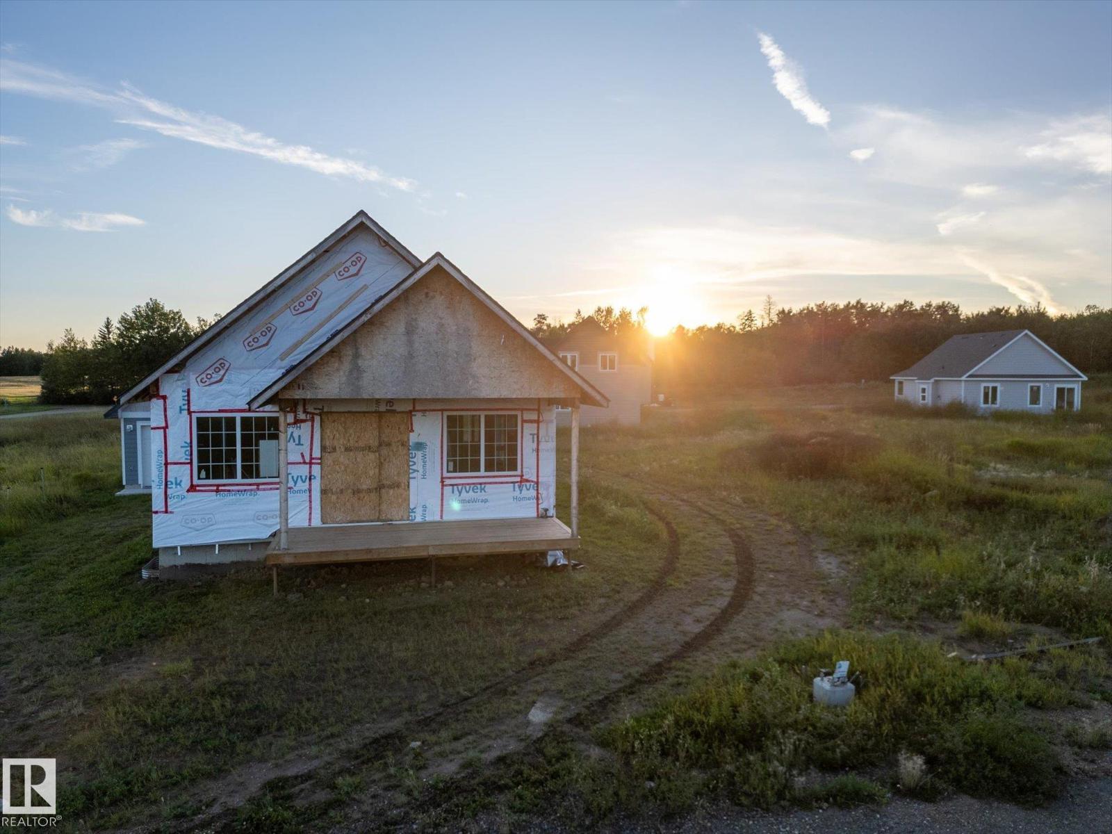 49 5323 Township Road 541a, Rural Lac Ste. Anne County, Alberta  T0E 1H0 - Photo 1 - E4508861