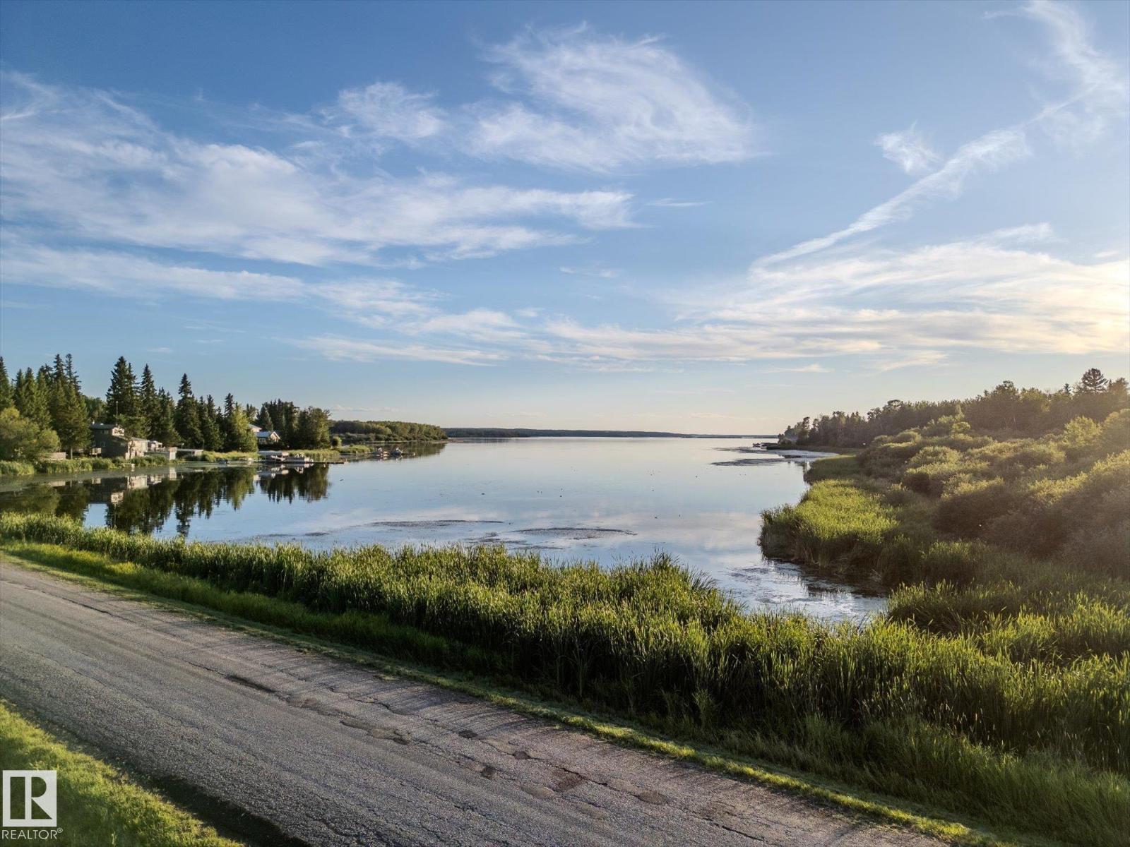 49 5323 Township Road 541a, Rural Lac Ste. Anne County, Alberta  T0E 1H0 - Photo 5 - E4508861