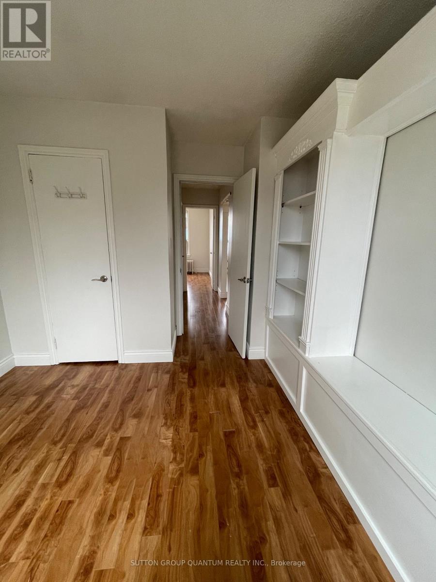 3 - 339 Lakeshore Road E, Mississauga, Ontario  L5G 1E7 - Photo 10 - W13788962