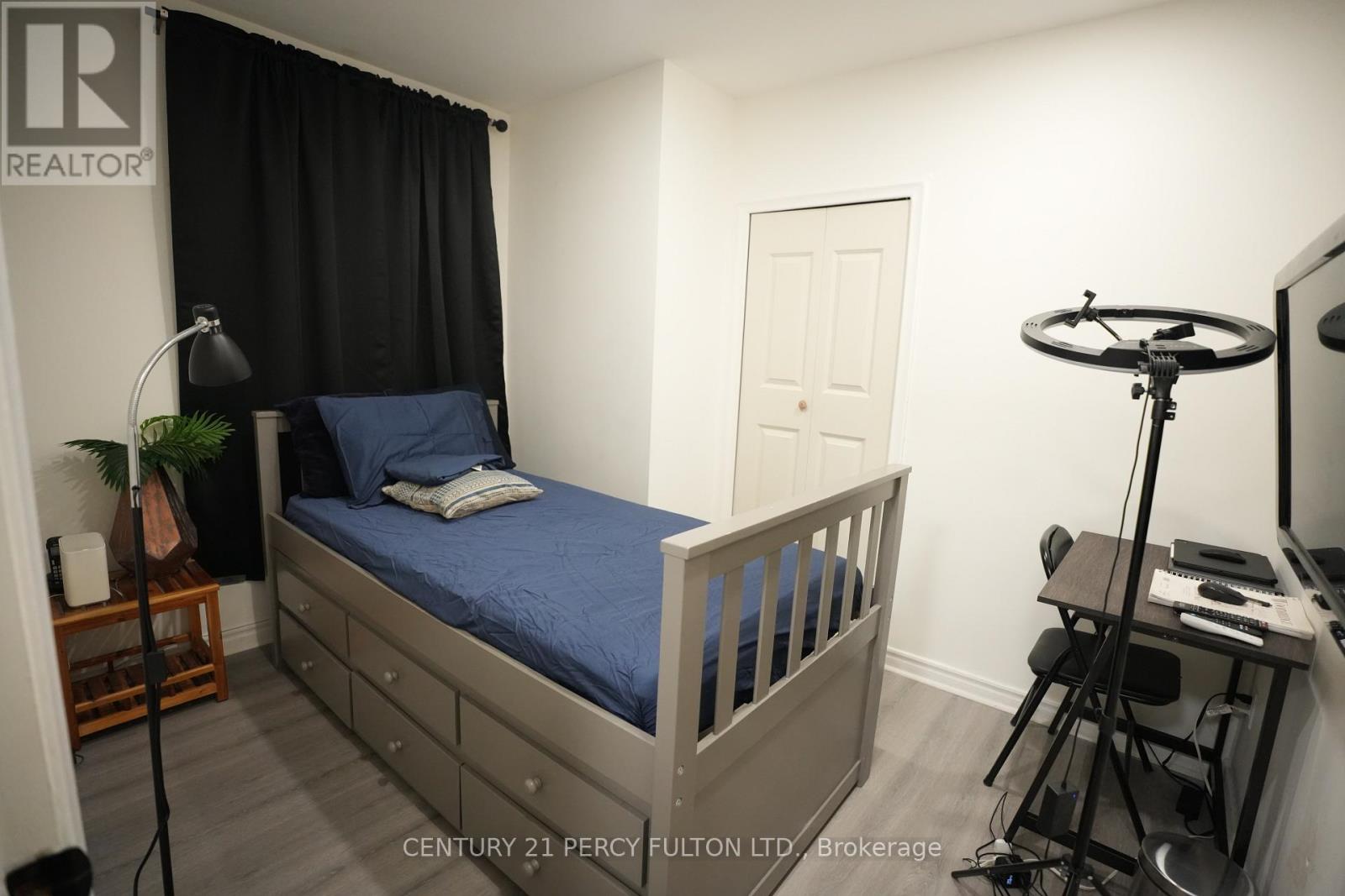 117 Cordella Avenue, Toronto, Ontario  M6N 2K1 - Photo 10 - W13789006
