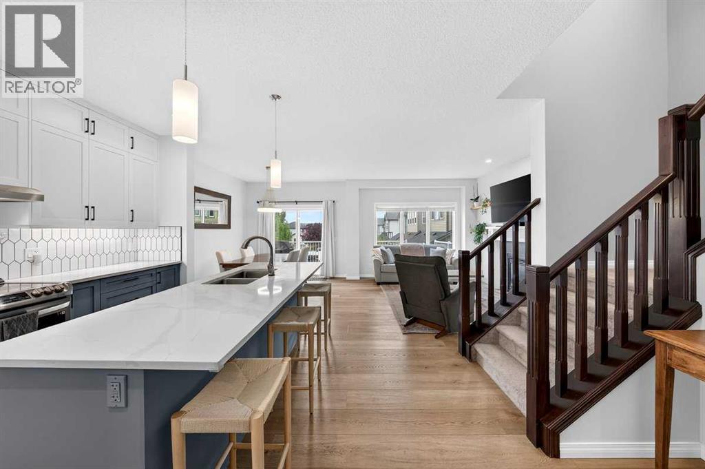 276 Kincora Glen Rise Nw, Calgary, Alberta  T3R 0B8 - Photo 8 - A2345302