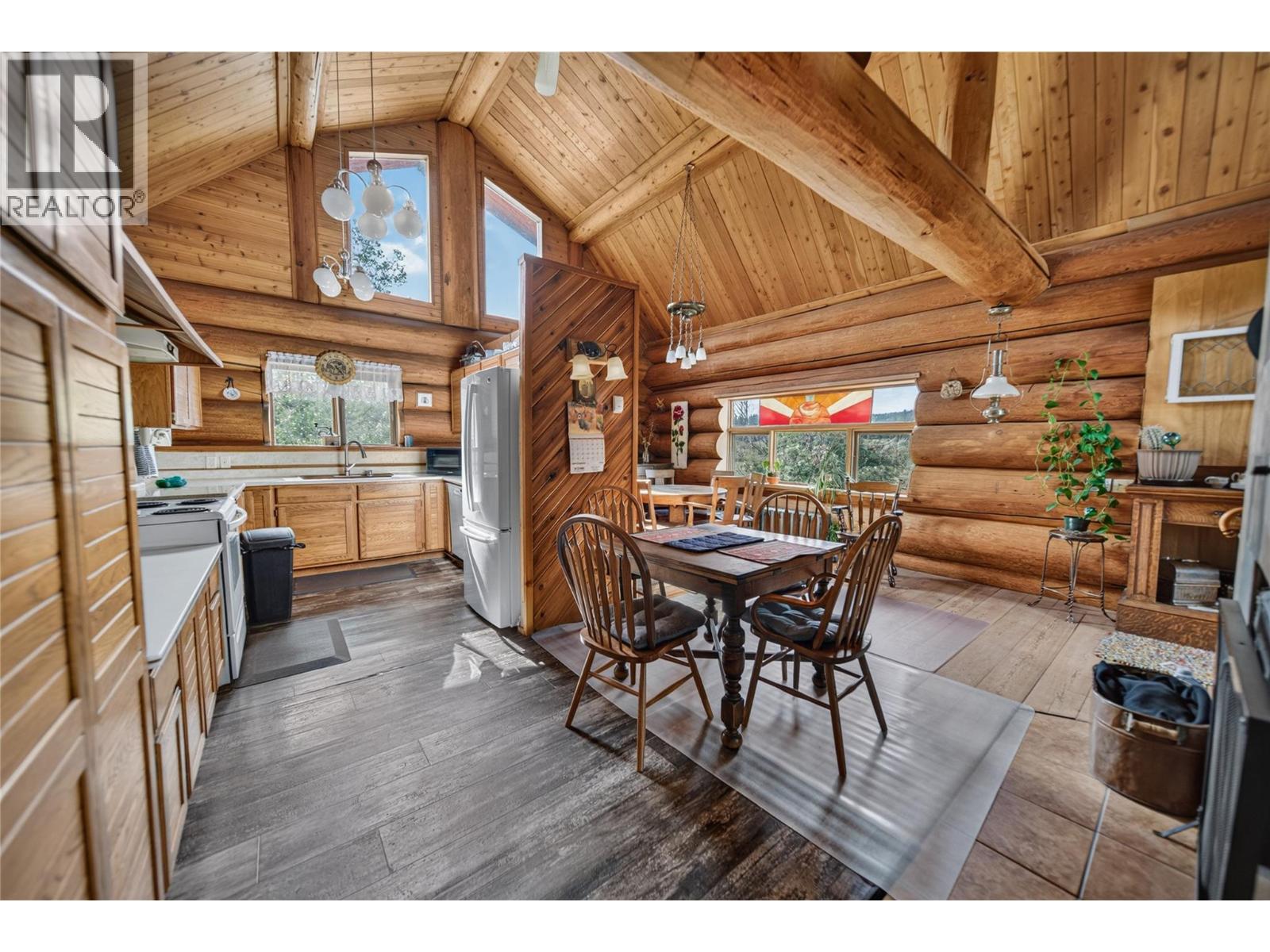 2964 Silver Spring Drive, Cranbrook, British Columbia V1C 6X7 - Photo 3 - 10400208