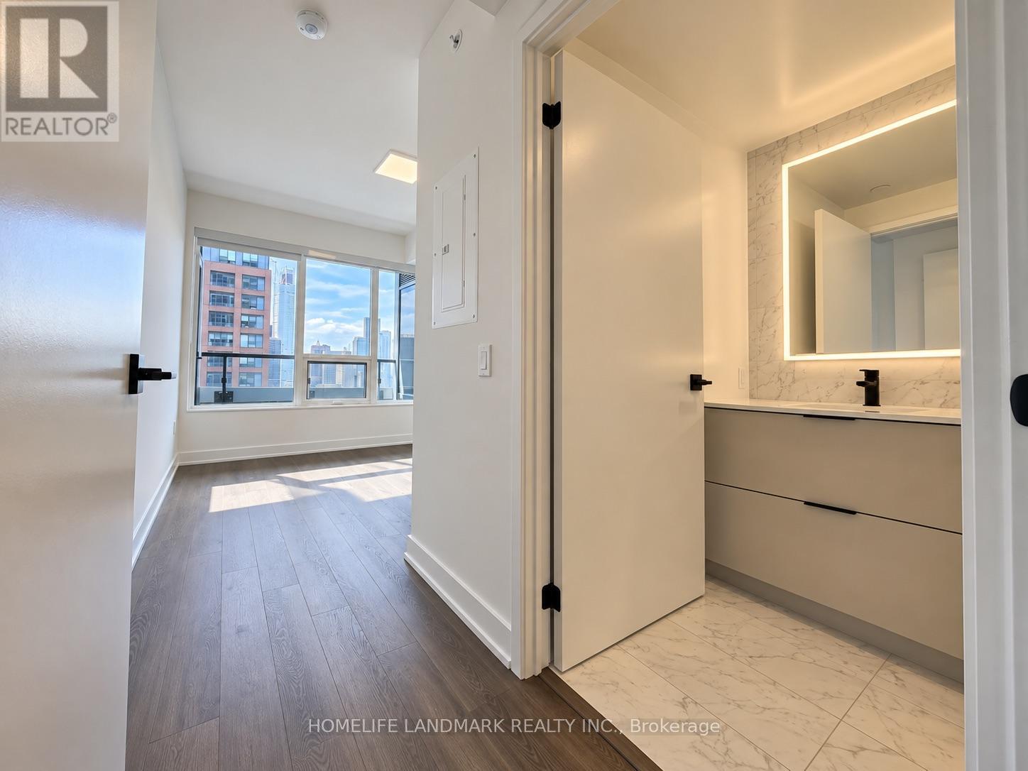 3602 - 609 Sherbourne Street, Toronto, Ontario  M4X 0A7 - Photo 5 - C13783434