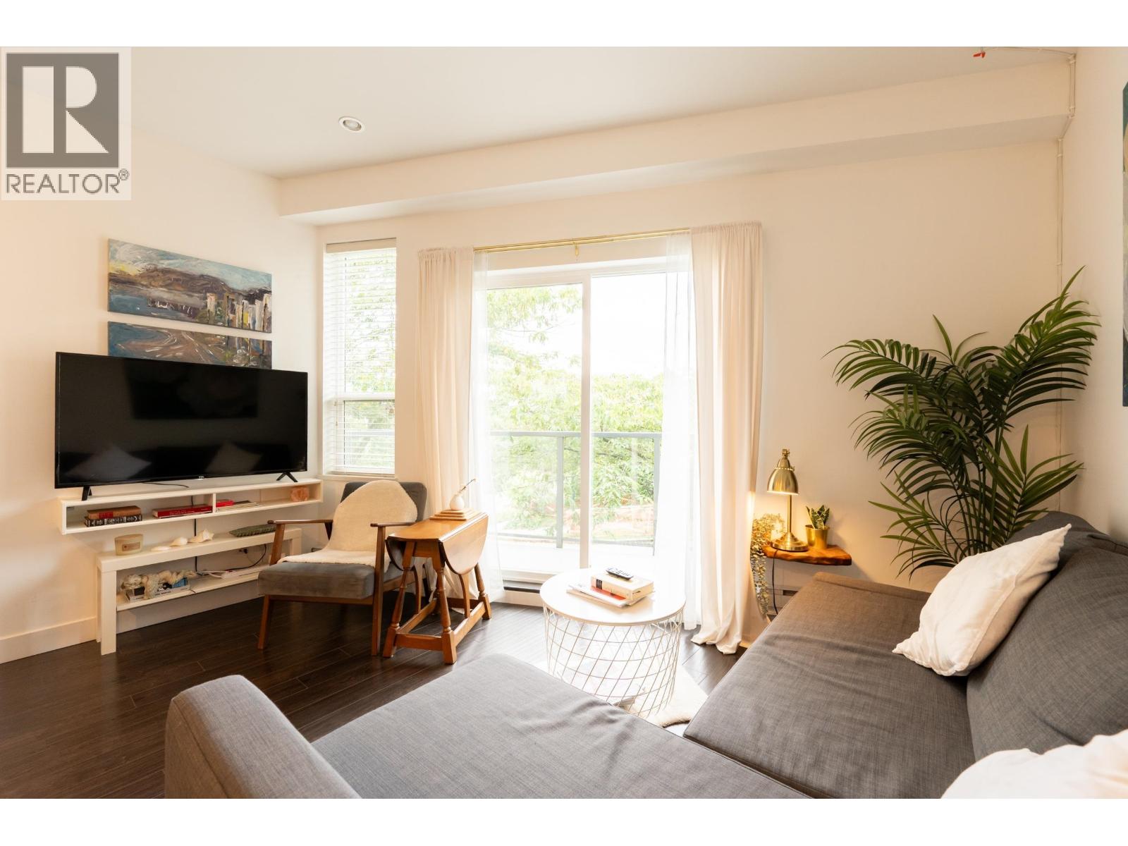 2118 Eton Street, Vancouver, British Columbia  V5L 1C7 - Photo 14 - R3166101