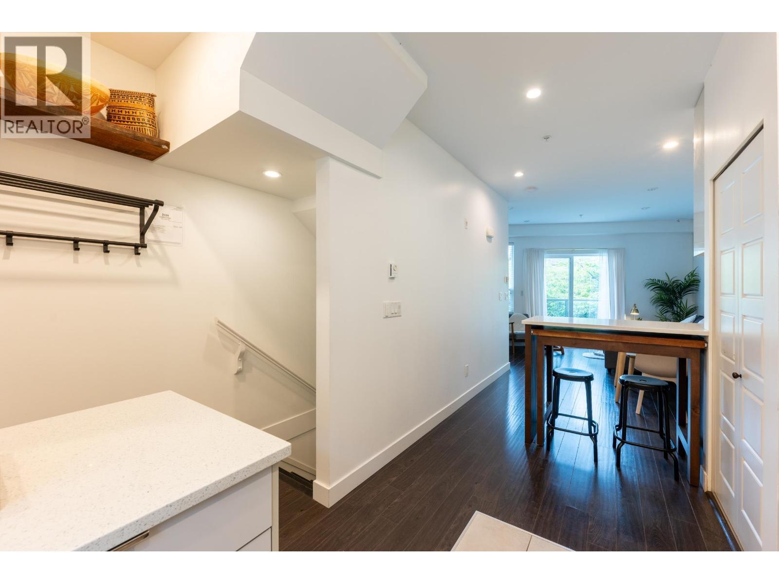 2118 Eton Street, Vancouver, British Columbia  V5L 1C7 - Photo 8 - R3166101