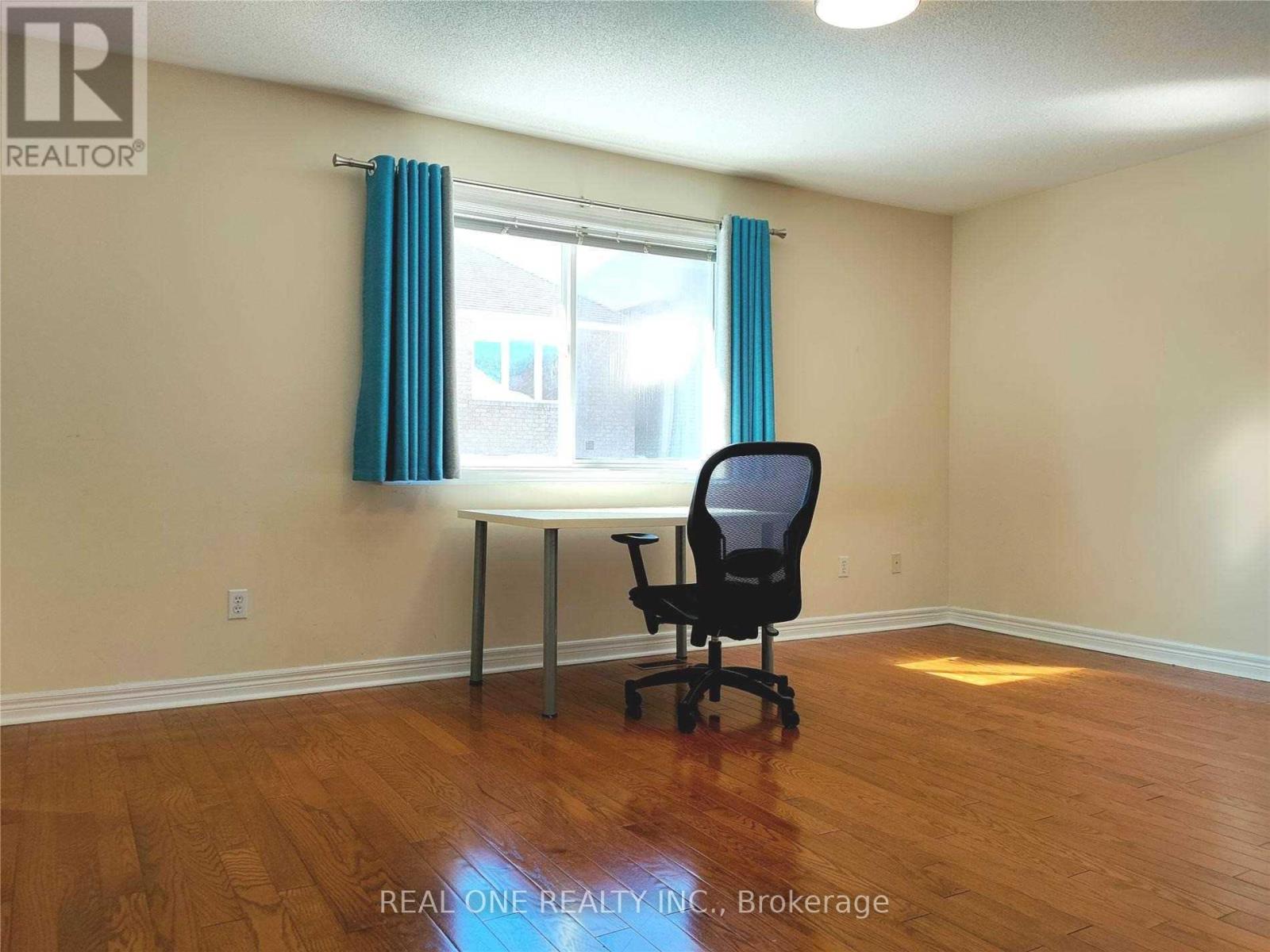 16 Hammersly Boulevard, Markham, Ontario  L6E 2A5 - Photo 8 - N13789024