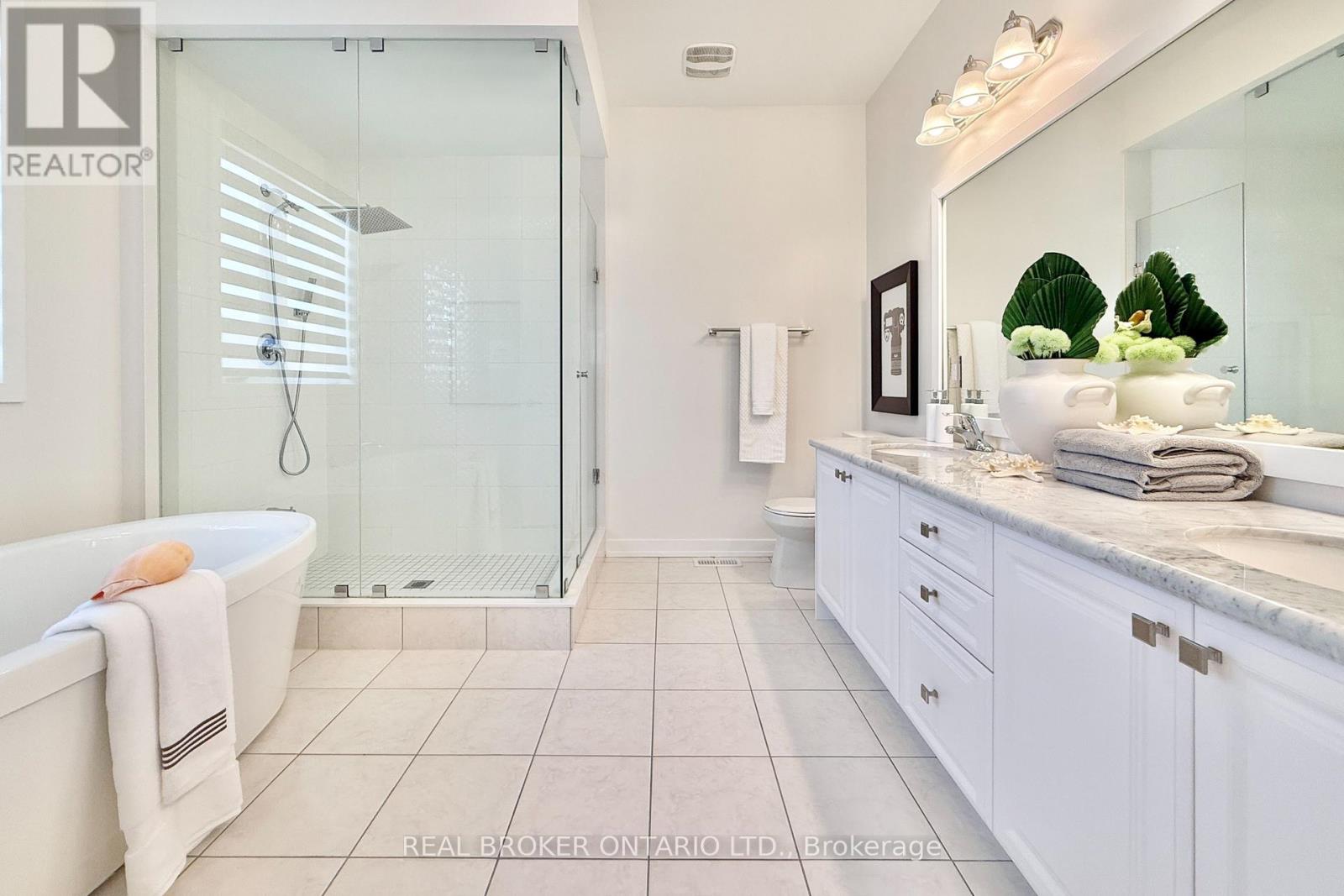 72 Brookfam Street, Richmond Hill, Ontario  L4S 0J1 - Photo 30 - N13789032